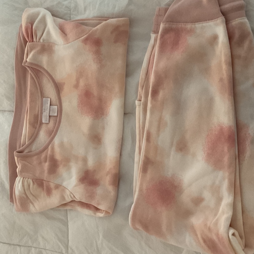 Rachel Parcell Pink and Cream Lounge Set